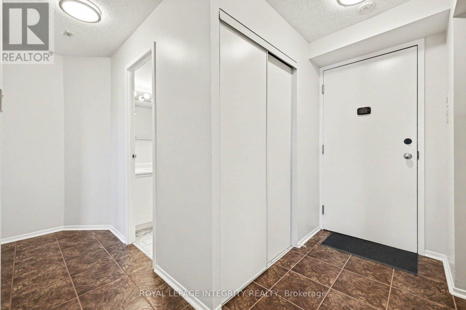 928 - 1025 Grenon Avenue, Ottawa, Ontario  K2B 8S5 - Photo 3 - X13055388