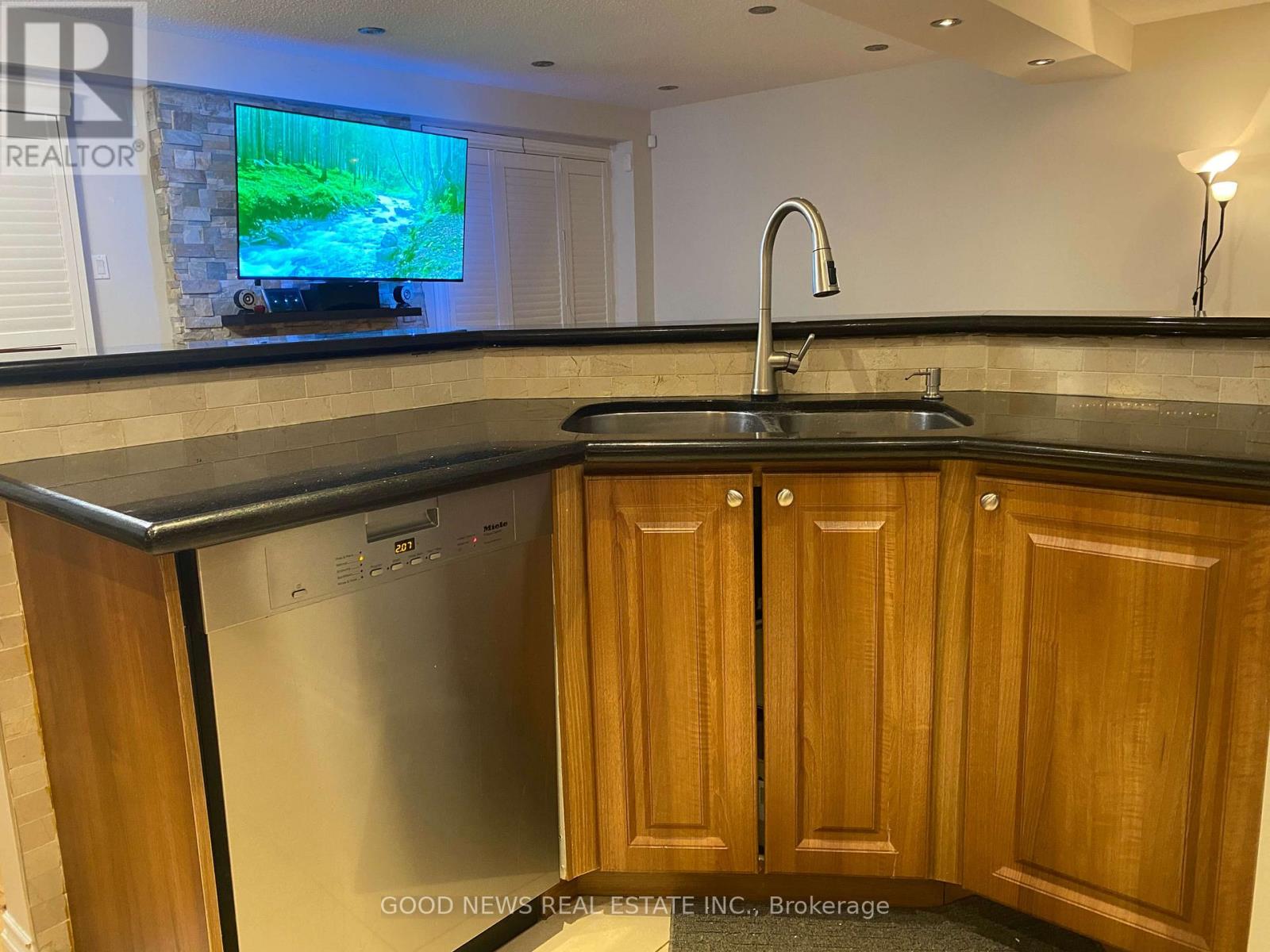 31 - 1725 The Chase, Mississauga, Ontario  L5M 4N3 - Photo 6 - W13055936