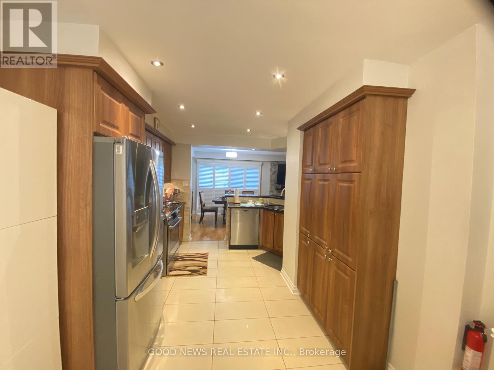 31 - 1725 The Chase, Mississauga, Ontario  L5M 4N3 - Photo 9 - W13055936