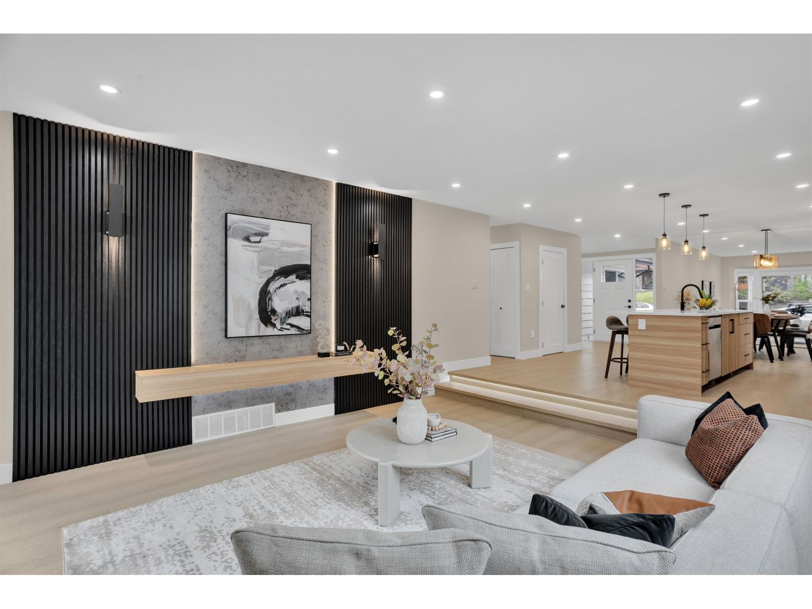 19725 50a Avenue, Langley, British Columbia  V3A 7L1 - Photo 5 - R3115979