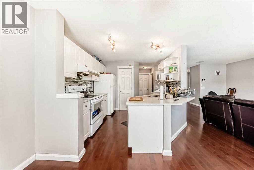 39 Saddleridge Close Ne, Calgary, Alberta  T3J 4X2 - Photo 3 - A2298698