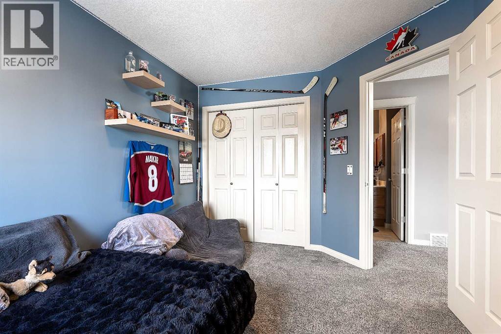 812 Coopers Drive SW, Airdrie, Alberta  T4B 2W3 - Photo 20 - A2305355