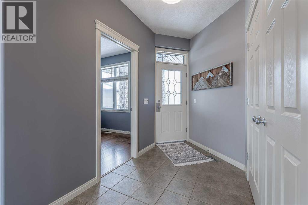 812 Coopers Drive SW, Airdrie, Alberta  T4B 2W3 - Photo 30 - A2305355