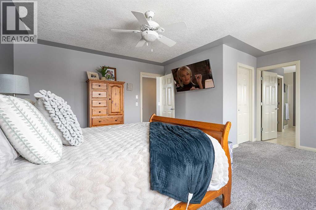 812 Coopers Drive SW, Airdrie, Alberta  T4B 2W3 - Photo 15 - A2305355