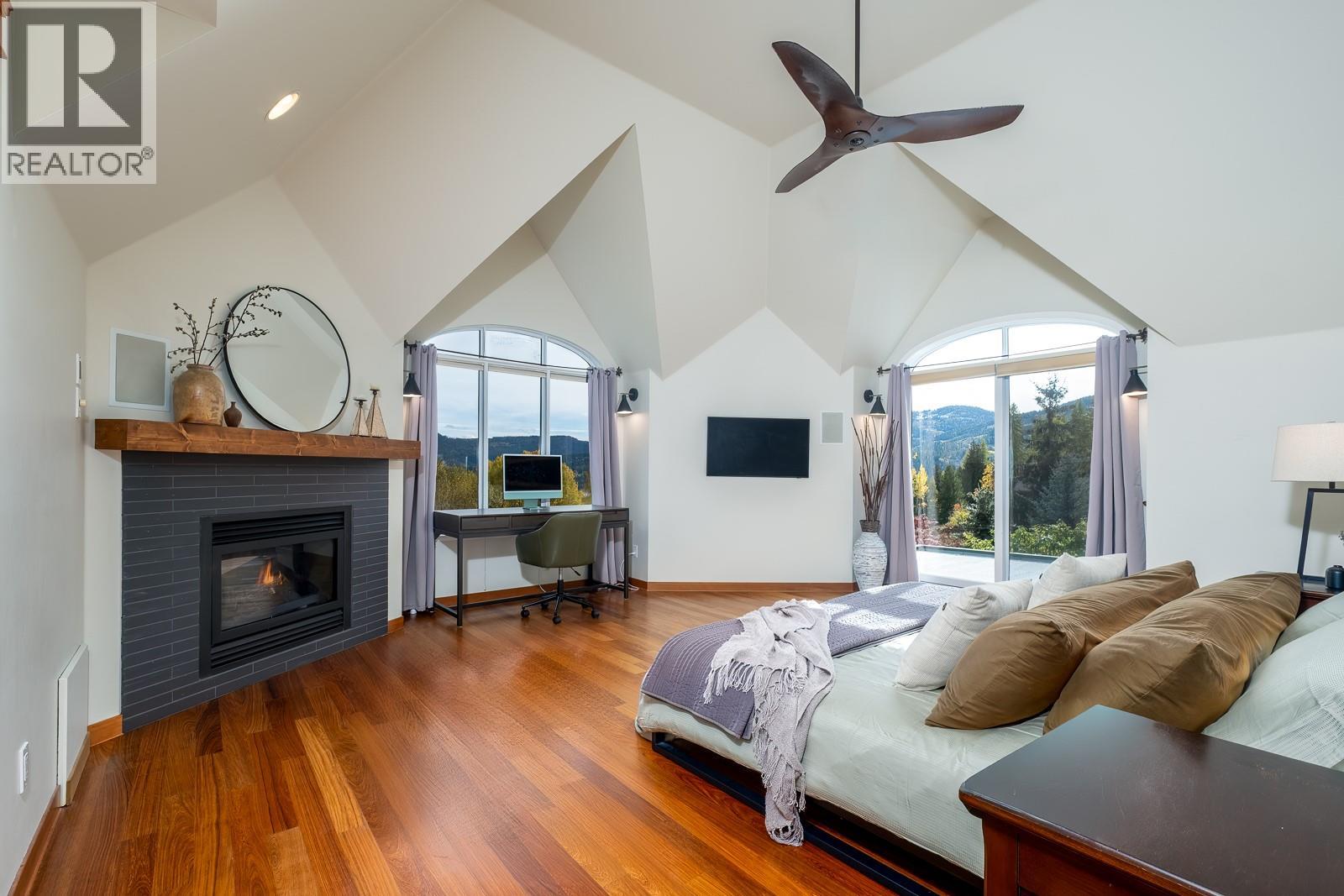 2302 Happy Valley Road, Rossland, British Columbia  V0G 1Y0 - Photo 10 - 10366069