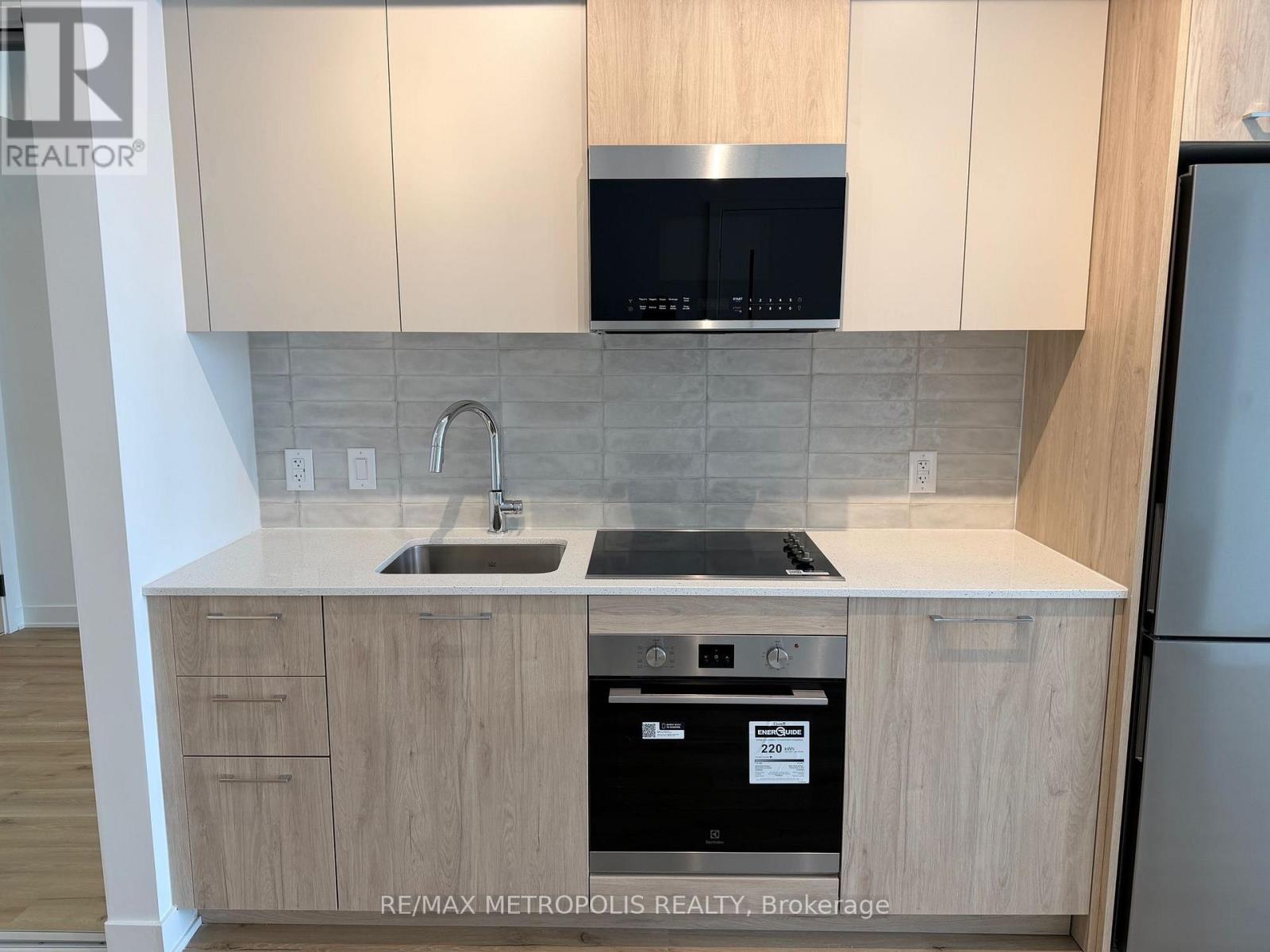 737 - 30 Dreamers Way, Toronto (Regent Park), Ontario  M5A 0Y7 - Photo 3 - C13055958