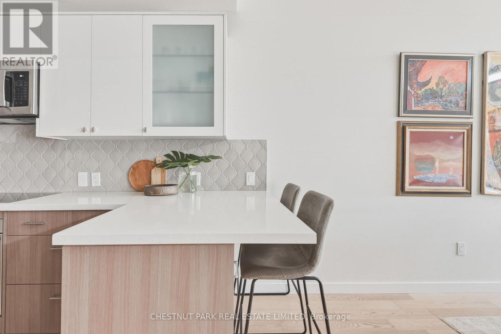 318 - 40 Oaklands Avenue, Toronto (Yonge-St. Clair), Ontario  M4V 2Z3 - Photo 11 - C13055964