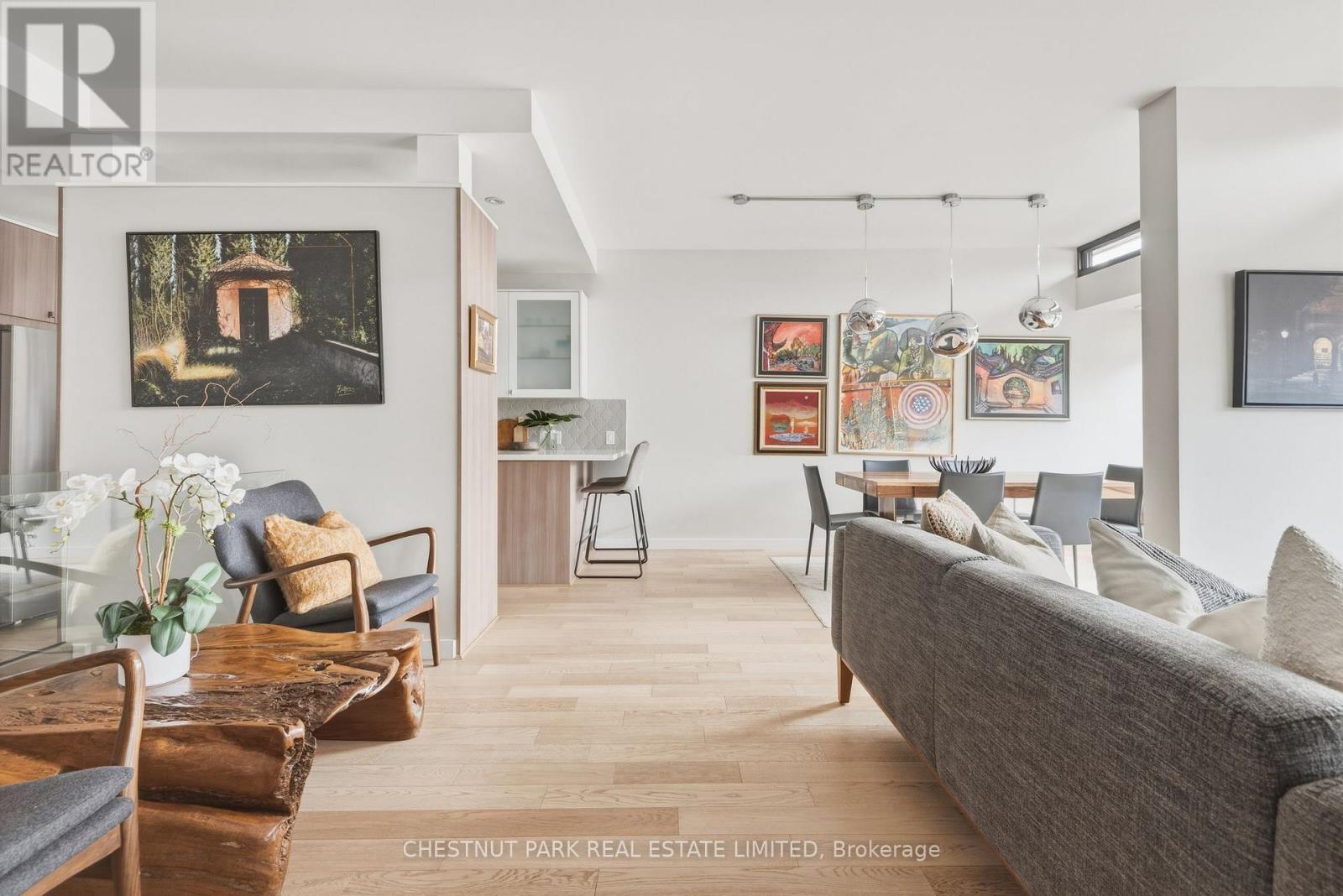 318 - 40 Oaklands Avenue, Toronto (Yonge-St. Clair), Ontario  M4V 2Z3 - Photo 2 - C13055964