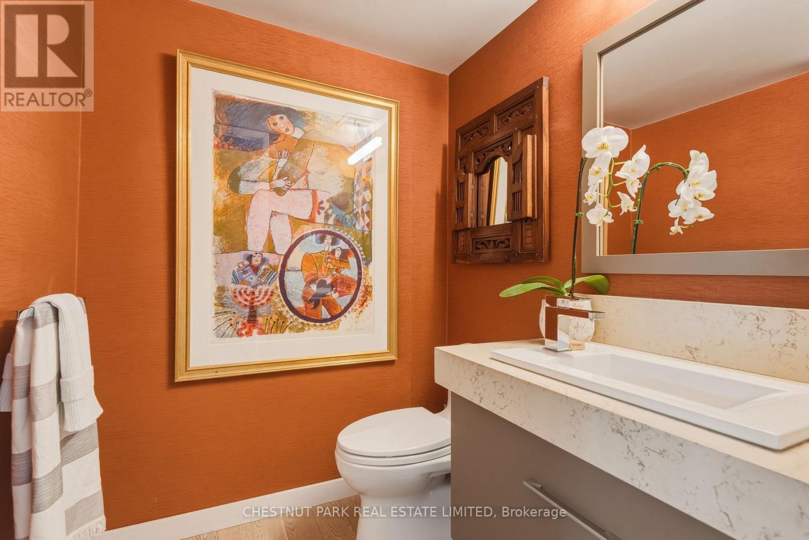 318 - 40 Oaklands Avenue, Toronto (Yonge-St. Clair), Ontario  M4V 2Z3 - Photo 21 - C13055964