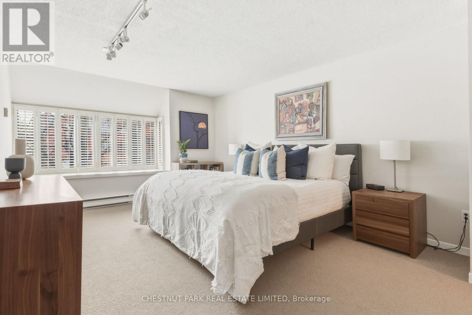 318 - 40 Oaklands Avenue, Toronto (Yonge-St. Clair), Ontario  M4V 2Z3 - Photo 23 - C13055964