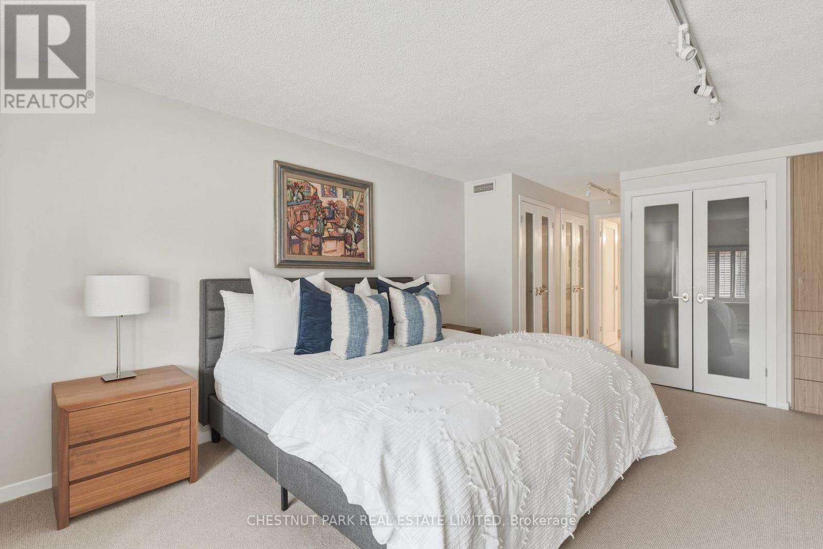 318 - 40 Oaklands Avenue, Toronto (Yonge-St. Clair), Ontario  M4V 2Z3 - Photo 25 - C13055964