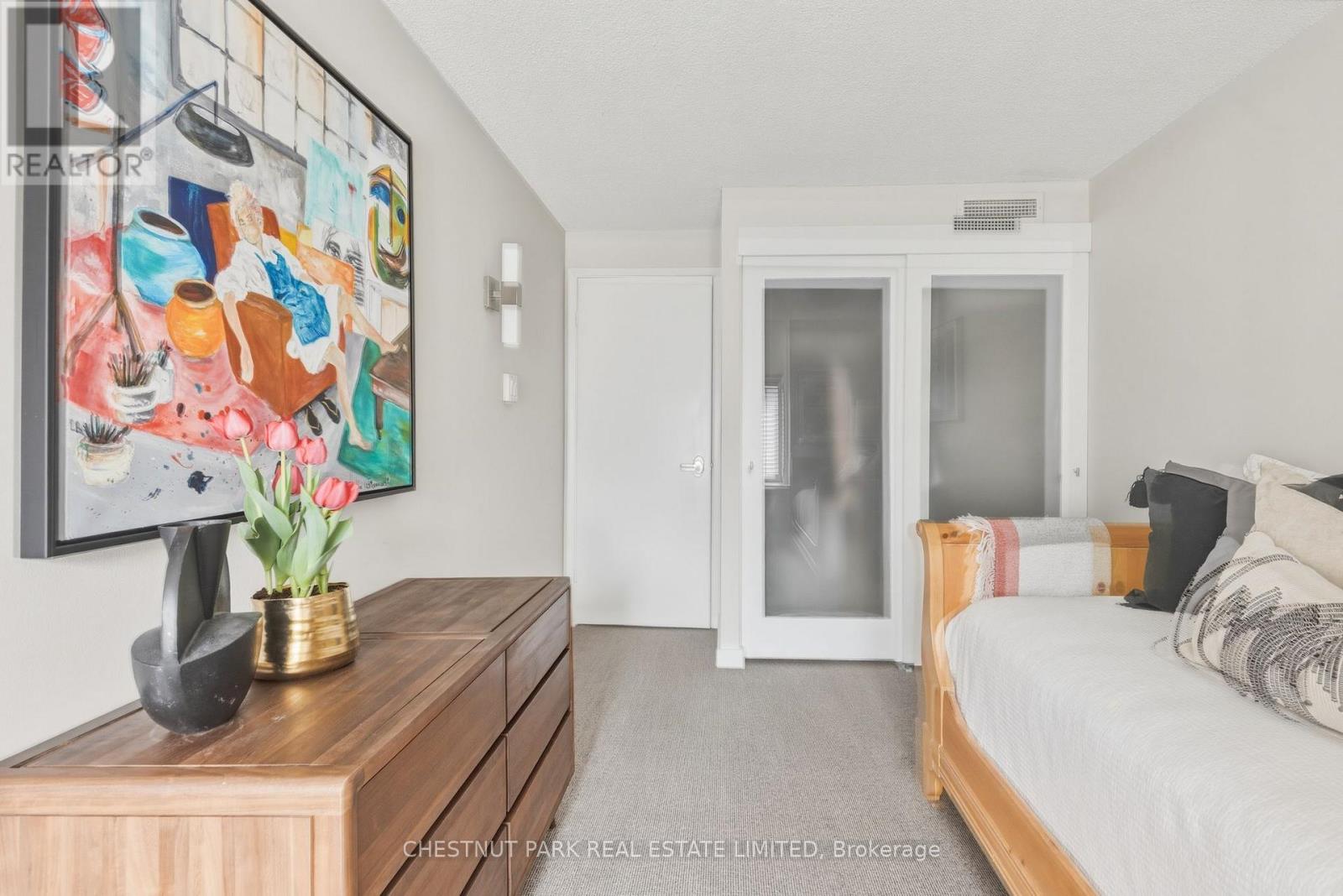 318 - 40 Oaklands Avenue, Toronto (Yonge-St. Clair), Ontario  M4V 2Z3 - Photo 33 - C13055964