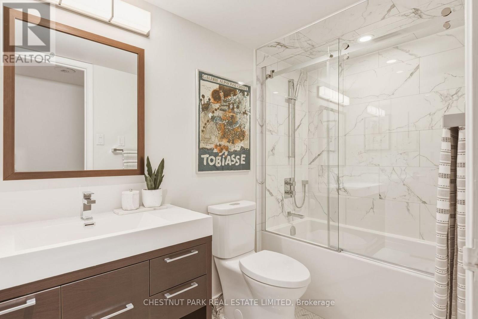 318 - 40 Oaklands Avenue, Toronto (Yonge-St. Clair), Ontario  M4V 2Z3 - Photo 35 - C13055964