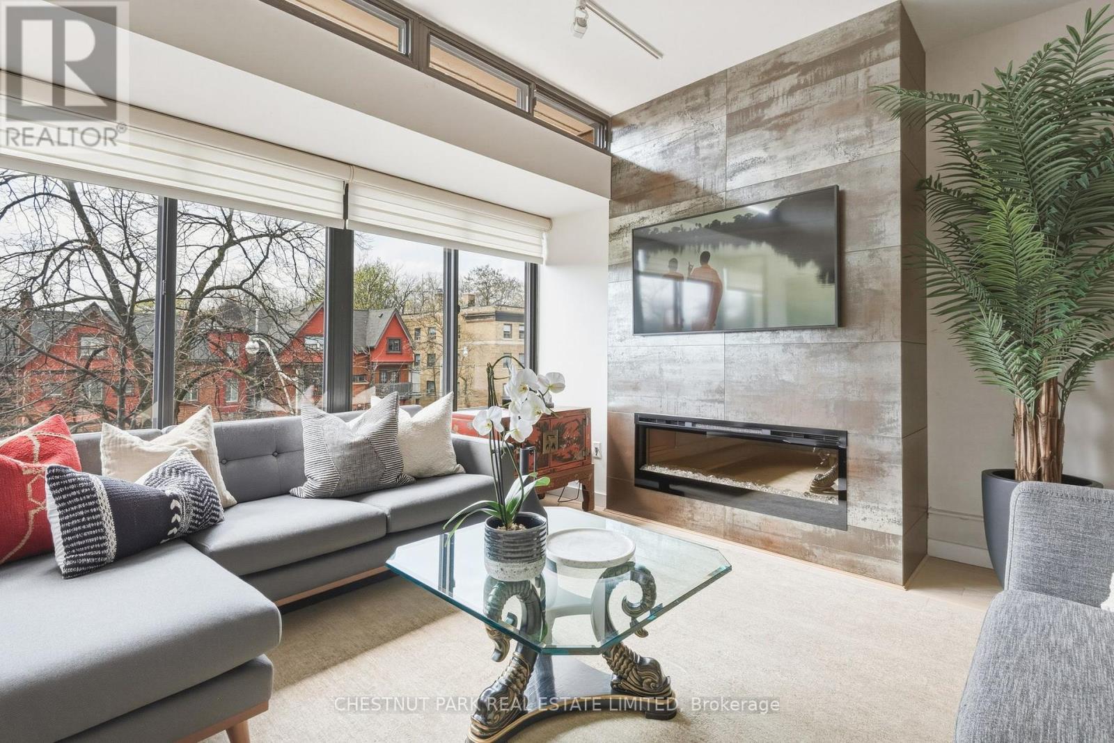 318 - 40 Oaklands Avenue, Toronto (Yonge-St. Clair), Ontario  M4V 2Z3 - Photo 5 - C13055964