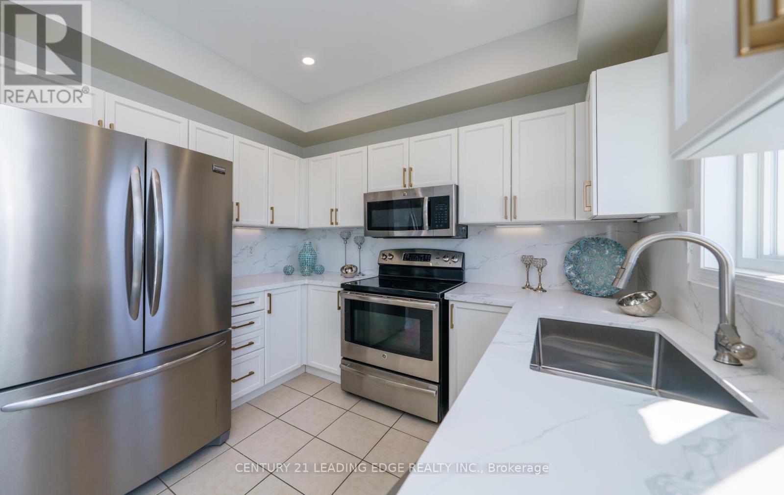 784 Ormond Drive, Oshawa (Samac), Ontario  L1K 3B6 - Photo 15 - E13055980