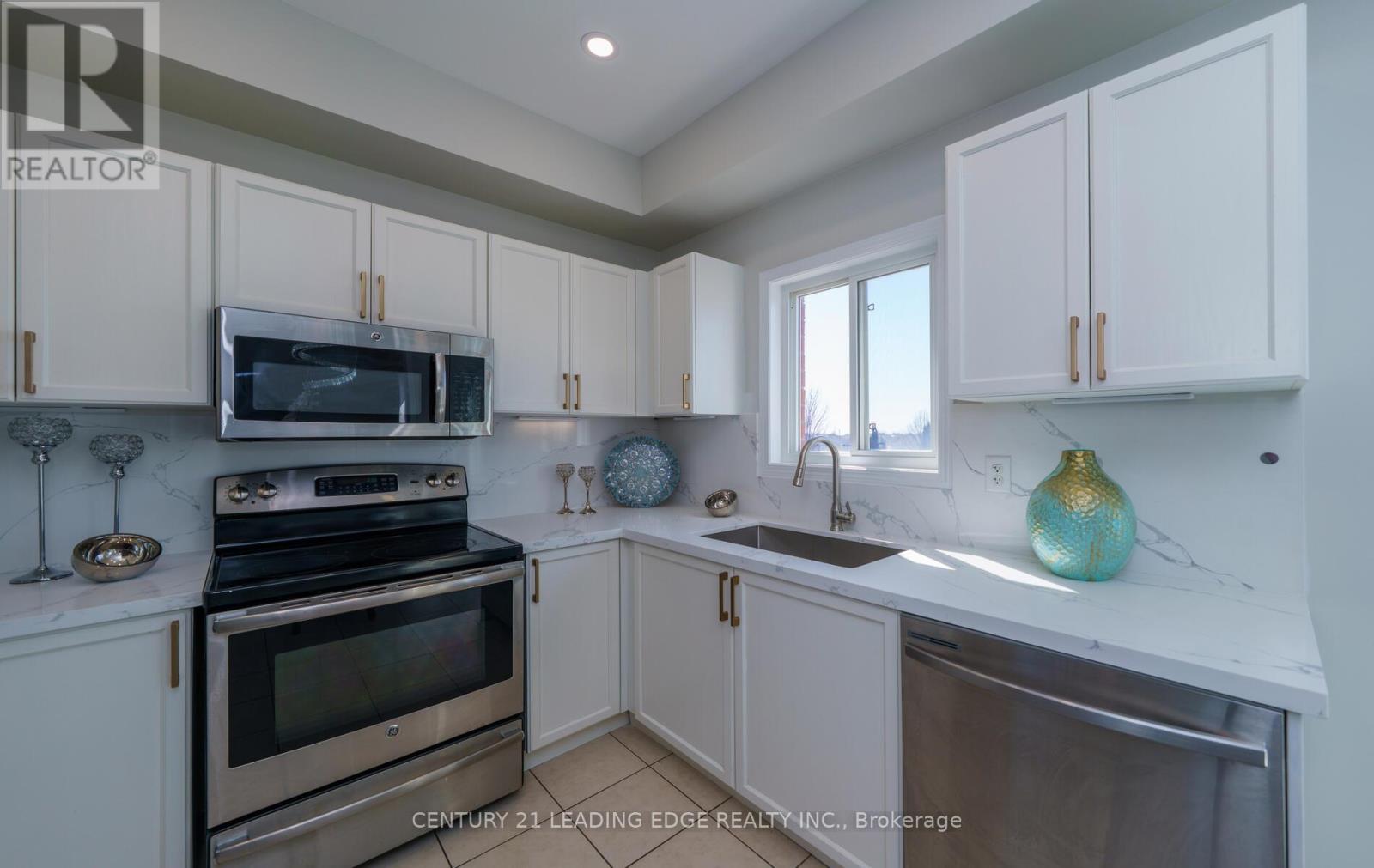 784 Ormond Drive, Oshawa (Samac), Ontario  L1K 3B6 - Photo 17 - E13055980