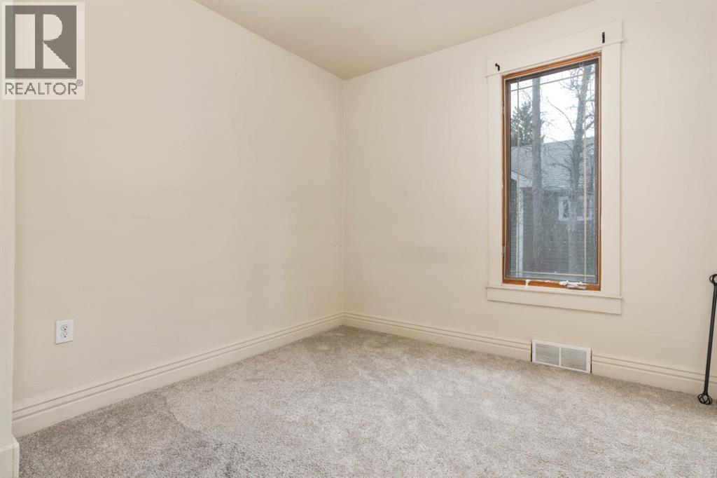 5015 52a Street, Camrose, Alberta  T4V 3Y7 - Photo 15 - A2305313