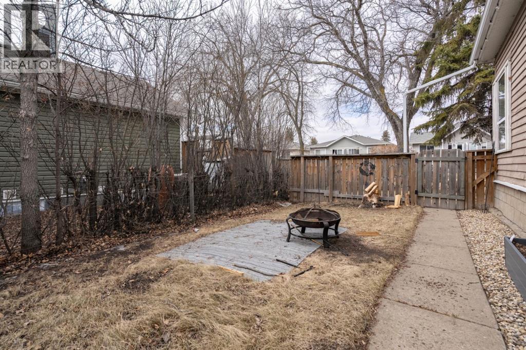 5015 52a Street, Camrose, Alberta  T4V 3Y7 - Photo 26 - A2305313