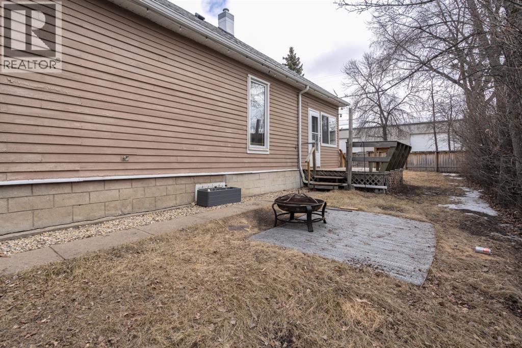 5015 52a Street, Camrose, Alberta  T4V 3Y7 - Photo 27 - A2305313