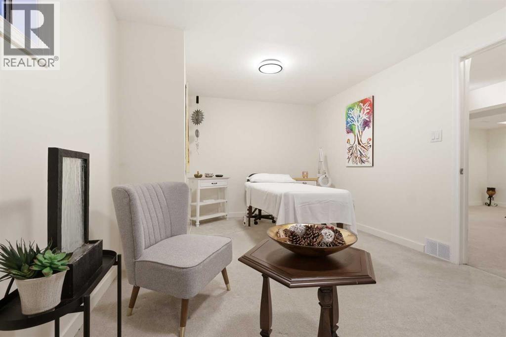 310 Hawkstone Manor Nw, Calgary, Alberta  T3G 2X2 - Photo 22 - A2306089