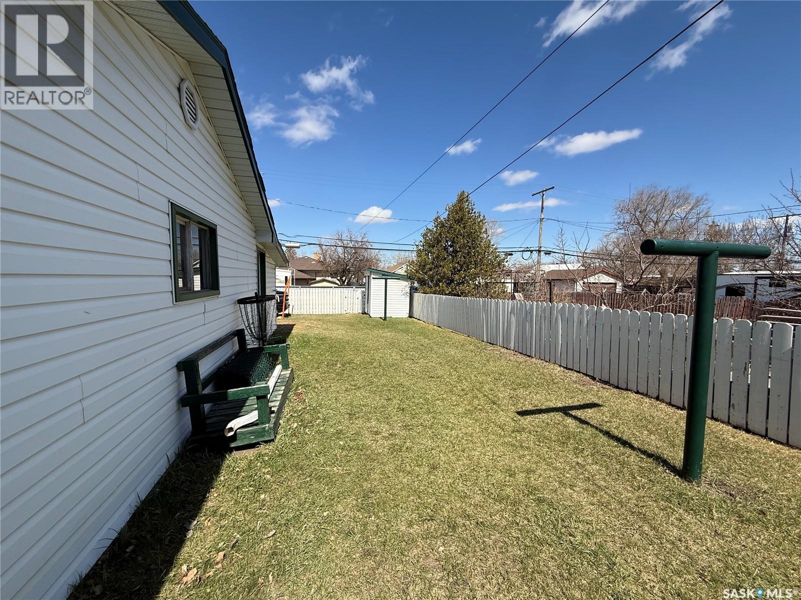 737 Third Street, Estevan, Saskatchewan  S4A 0P7 - Photo 29 - SK034240