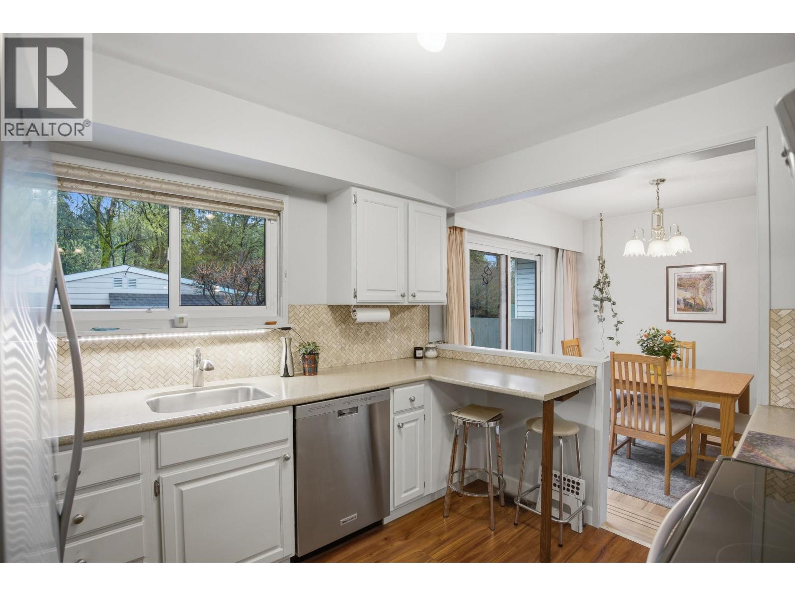 1852 Larson Road, North Vancouver, British Columbia  V7M 2Z6 - Photo 16 - R3112311