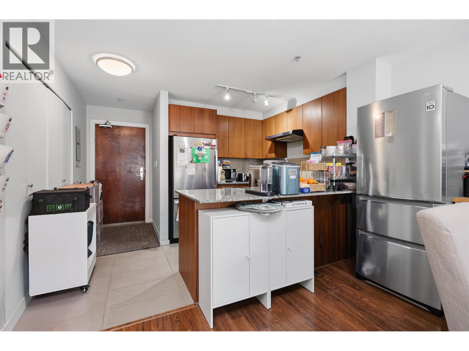 109 5889 Irmin Street, Burnaby, British Columbia  V5J 0C1 - Photo 9 - R3113971