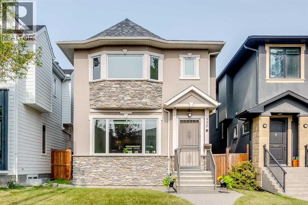 537 34a Street Nw, Calgary, Alberta  T2N 2Y6 - Photo 1 - A2289583