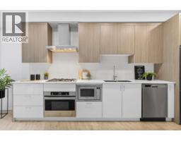 215 6283 KINGSWAY AVENUE, Burnaby, British Columbia