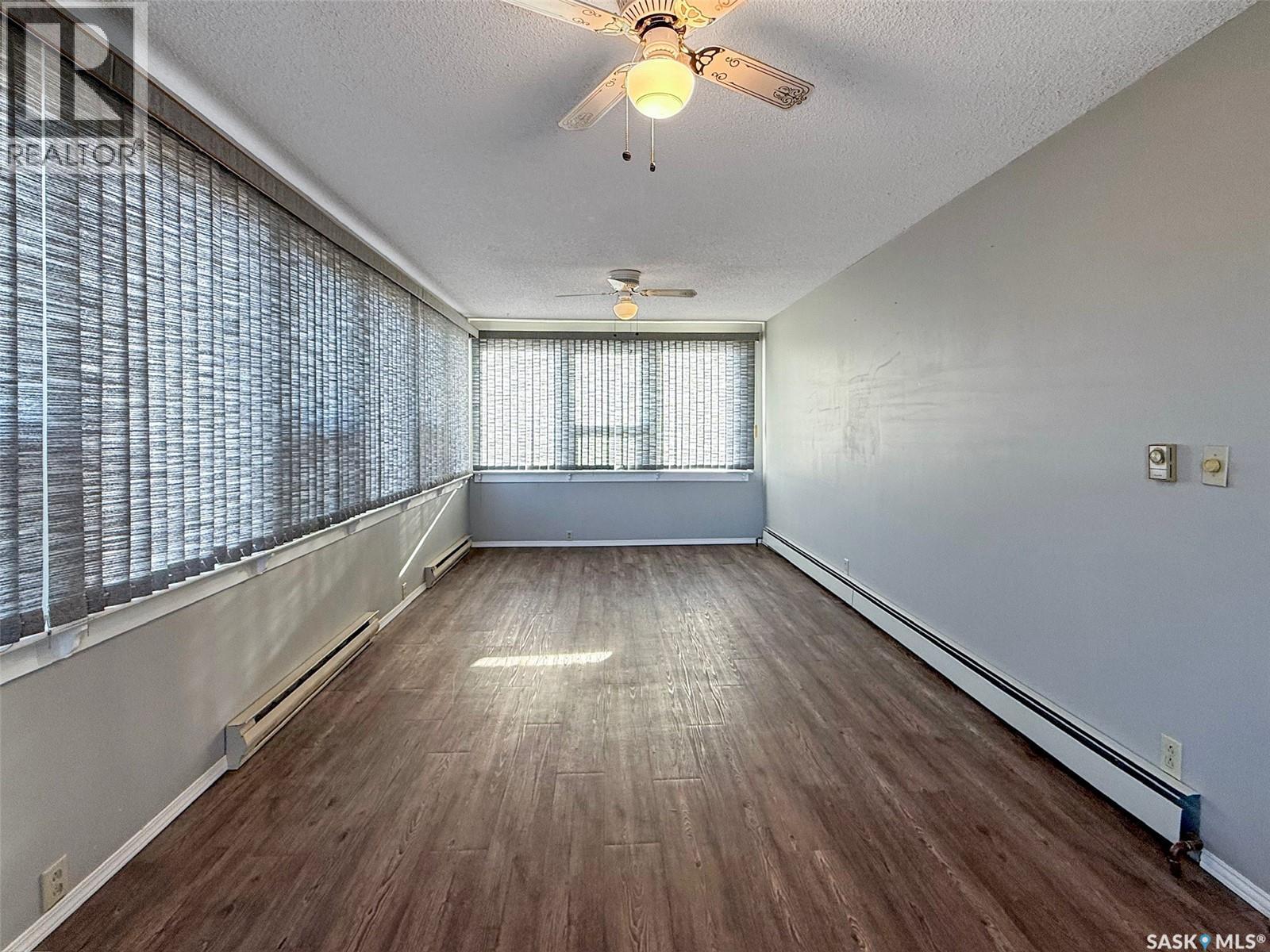 316 Railway Avenue, Webb, Saskatchewan  S9H 2X0 - Photo 10 - SK034097