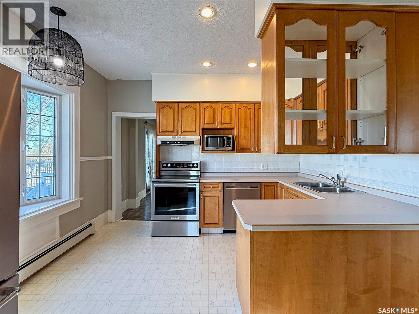 316 Railway Avenue, Webb, Saskatchewan  S9H 2X0 - Photo 3 - SK034097