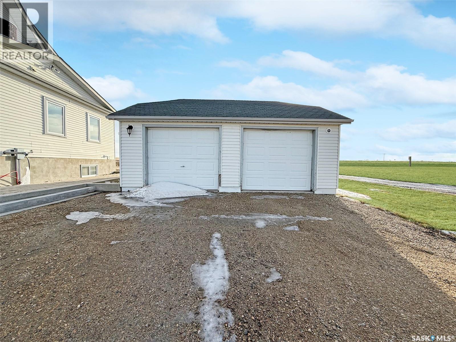 316 Railway Avenue, Webb, Saskatchewan  S9H 2X0 - Photo 30 - SK034097