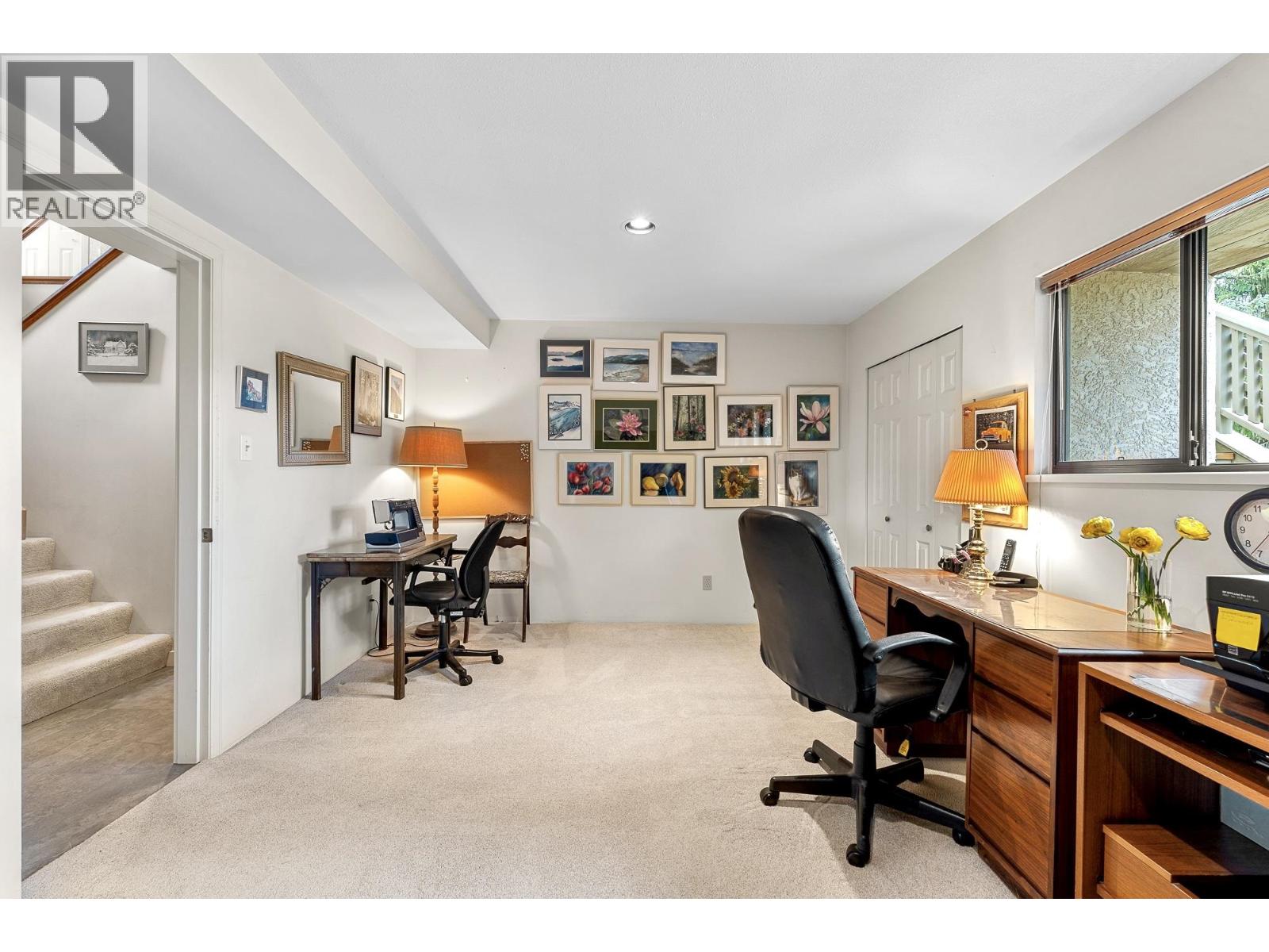 4724 Woodburn Court, West Vancouver, British Columbia  V7S 3B3 - Photo 24 - R3117184