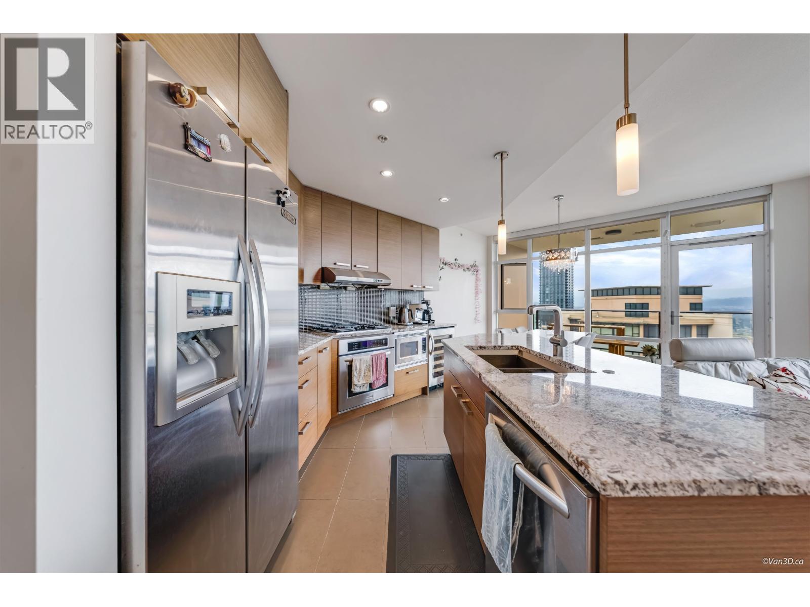 2405 6188 Wilson Avenue, Burnaby, British Columbia  V5H 0A5 - Photo 17 - R3110236