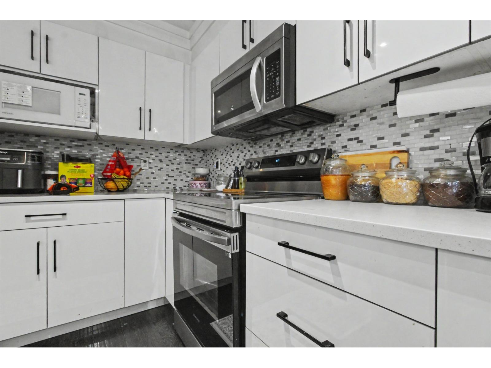 45 12711 64 Avenue, Surrey, British Columbia  V3W 1X1 - Photo 8 - R3092512