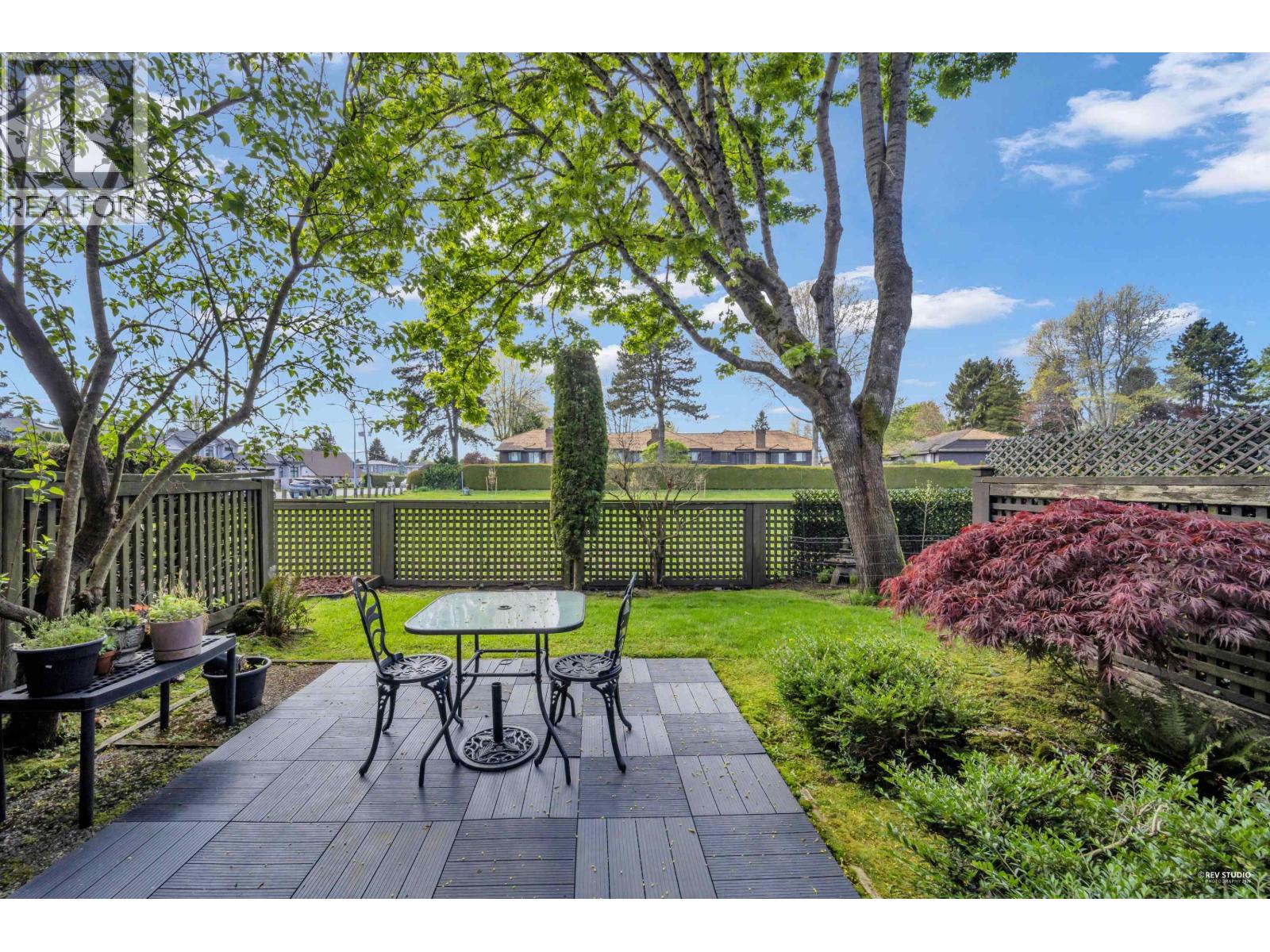 2 8311 Saunders Road, Richmond, British Columbia  V7A 2A6 - Photo 3 - R3117108