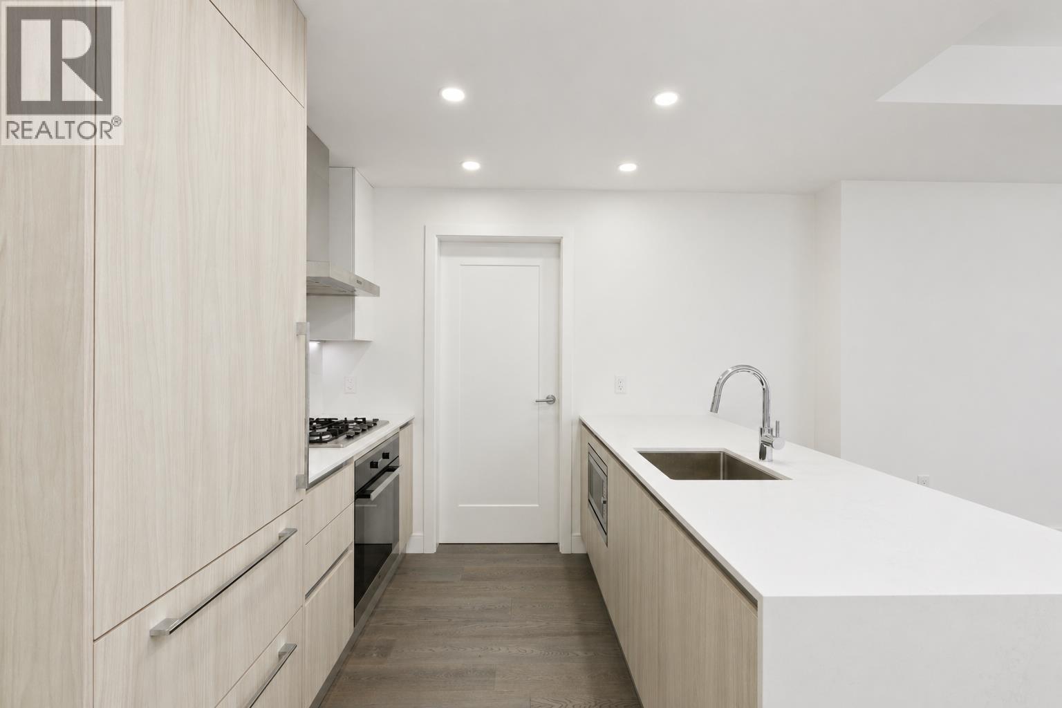 205 488 W 58th Avenue, Vancouver, British Columbia  V5X 1V5 - Photo 5 - R3108871