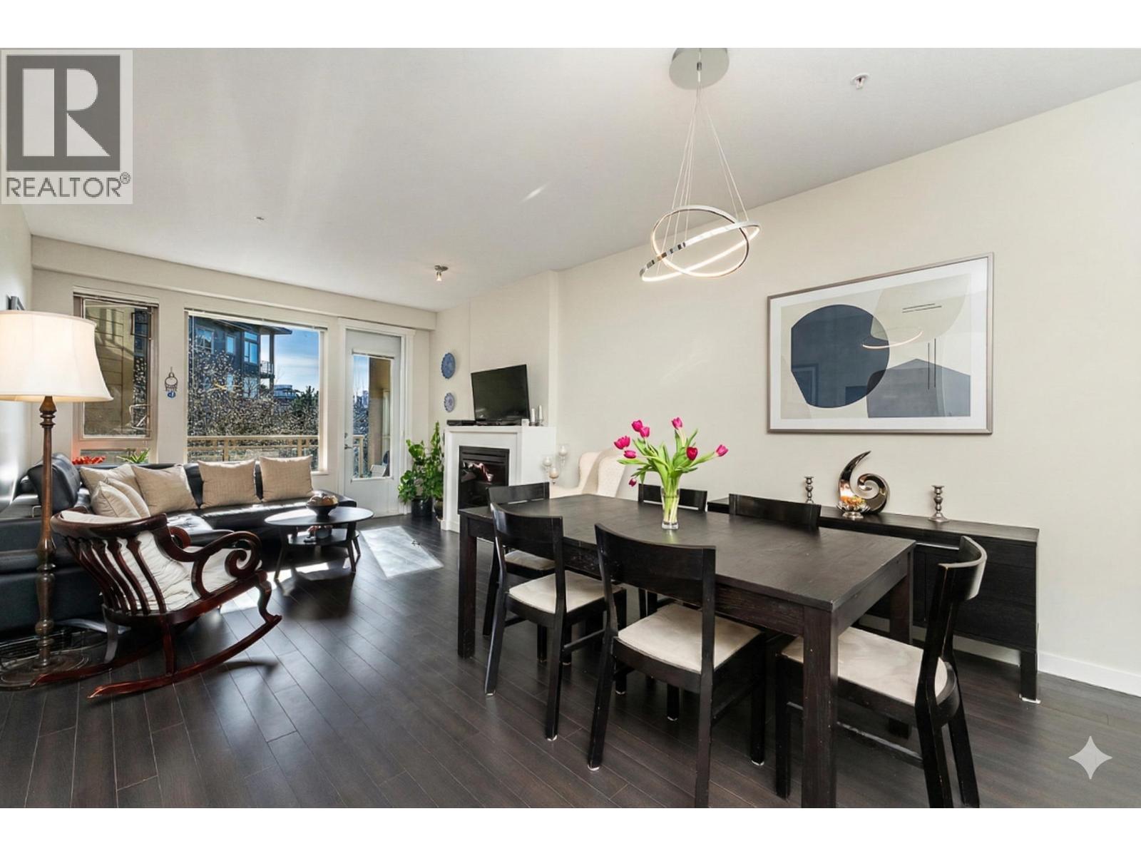 311 159 W 22nd Street, North Vancouver, British Columbia  V7M 0B6 - Photo 3 - R3097956