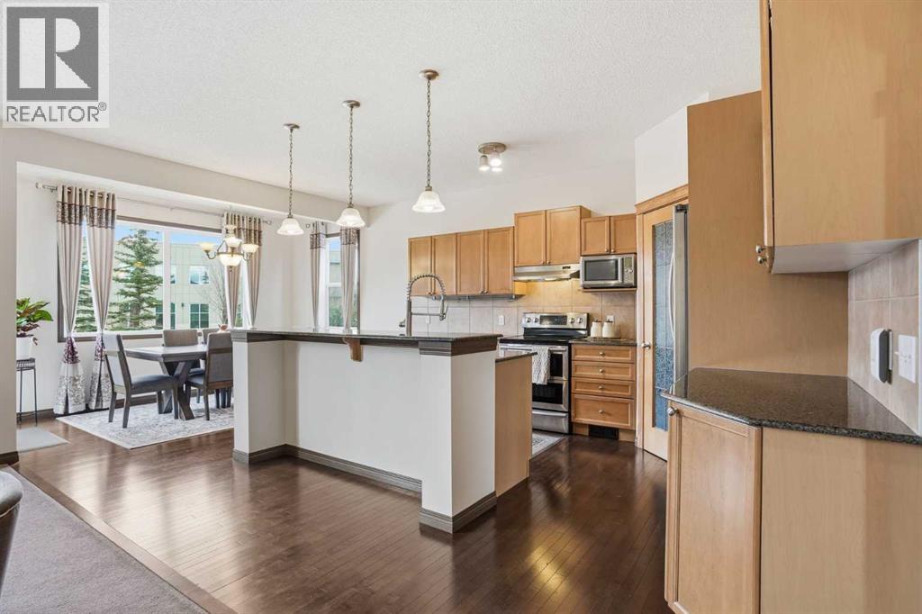 6 Springborough Green SW, Calgary, Alberta  T3H 5M6 - Photo 8 - A2301423