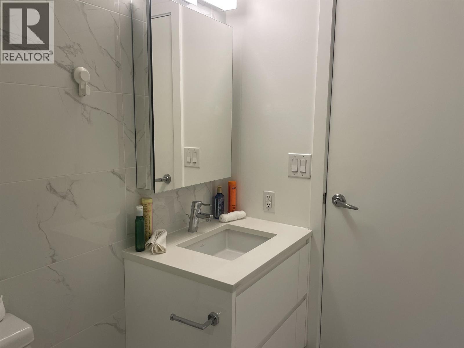 210 8138 Fraser Street, Vancouver, British Columbia  V5X 0J8 - Photo 15 - R2942614