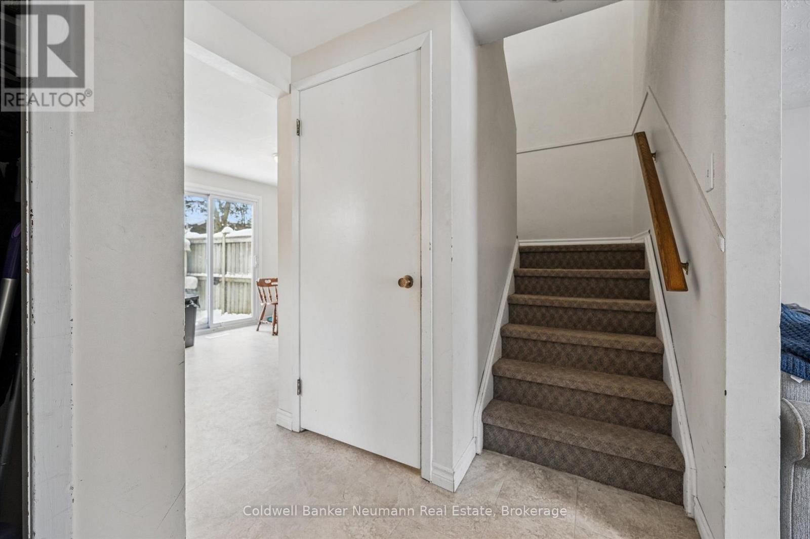 385 Cole Road, Guelph, Ontario  N1G 3E9 - Photo 11 - X12748556