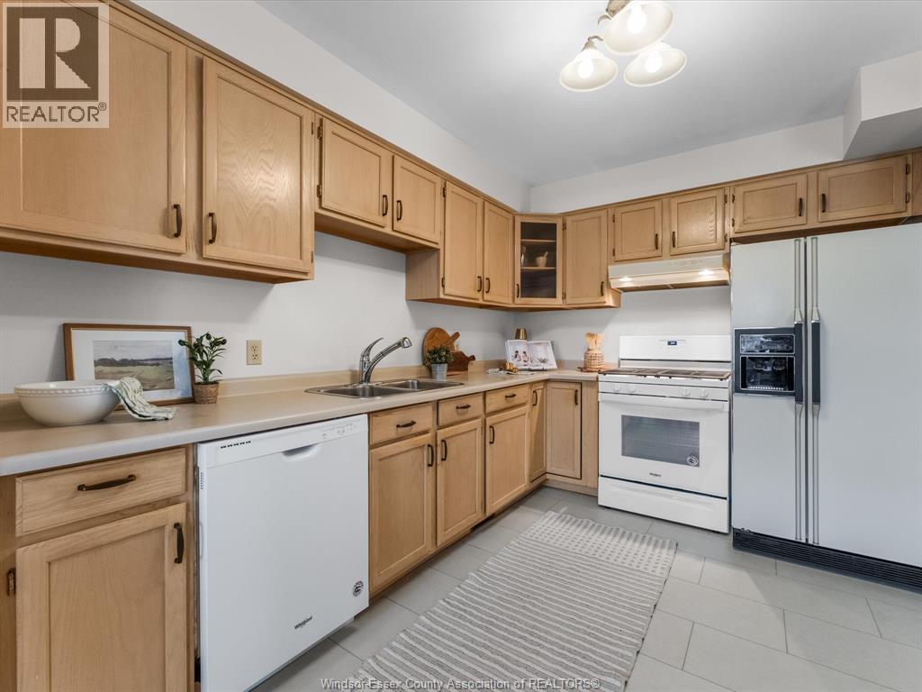 30 Cheyenne Court, Leamington, Ontario  N8H 5E3 - Photo 12 - 26007412