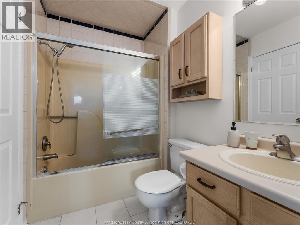 30 Cheyenne Court, Leamington, Ontario  N8H 5E3 - Photo 22 - 26007412