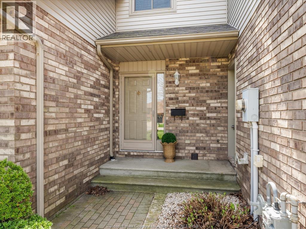30 Cheyenne Court, Leamington, Ontario  N8H 5E3 - Photo 4 - 26007412