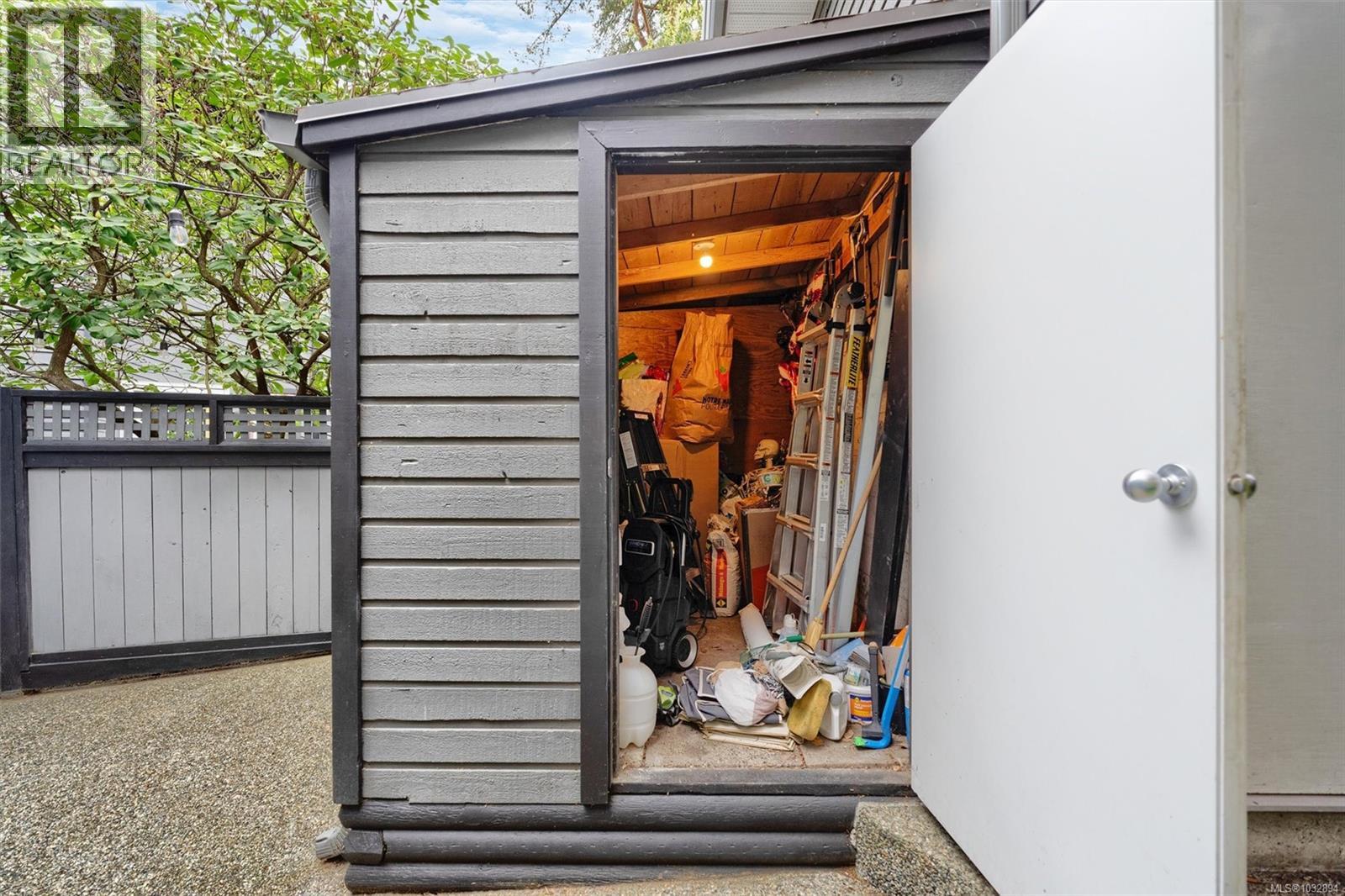 48 Falstaff Pl, View Royal, British Columbia  V9A 7A5 - Photo 39 - 1032894