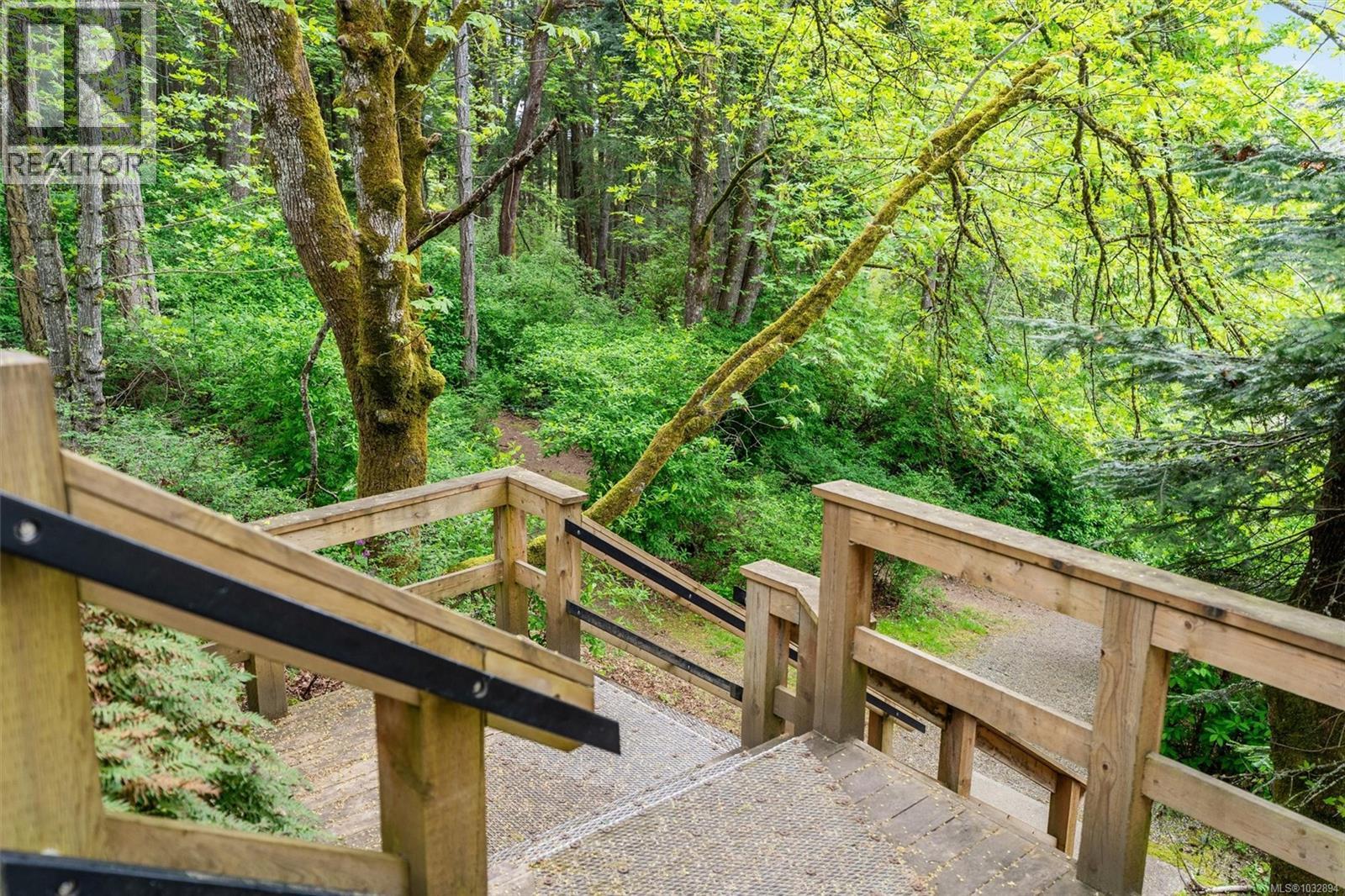 48 Falstaff Pl, View Royal, British Columbia  V9A 7A5 - Photo 42 - 1032894