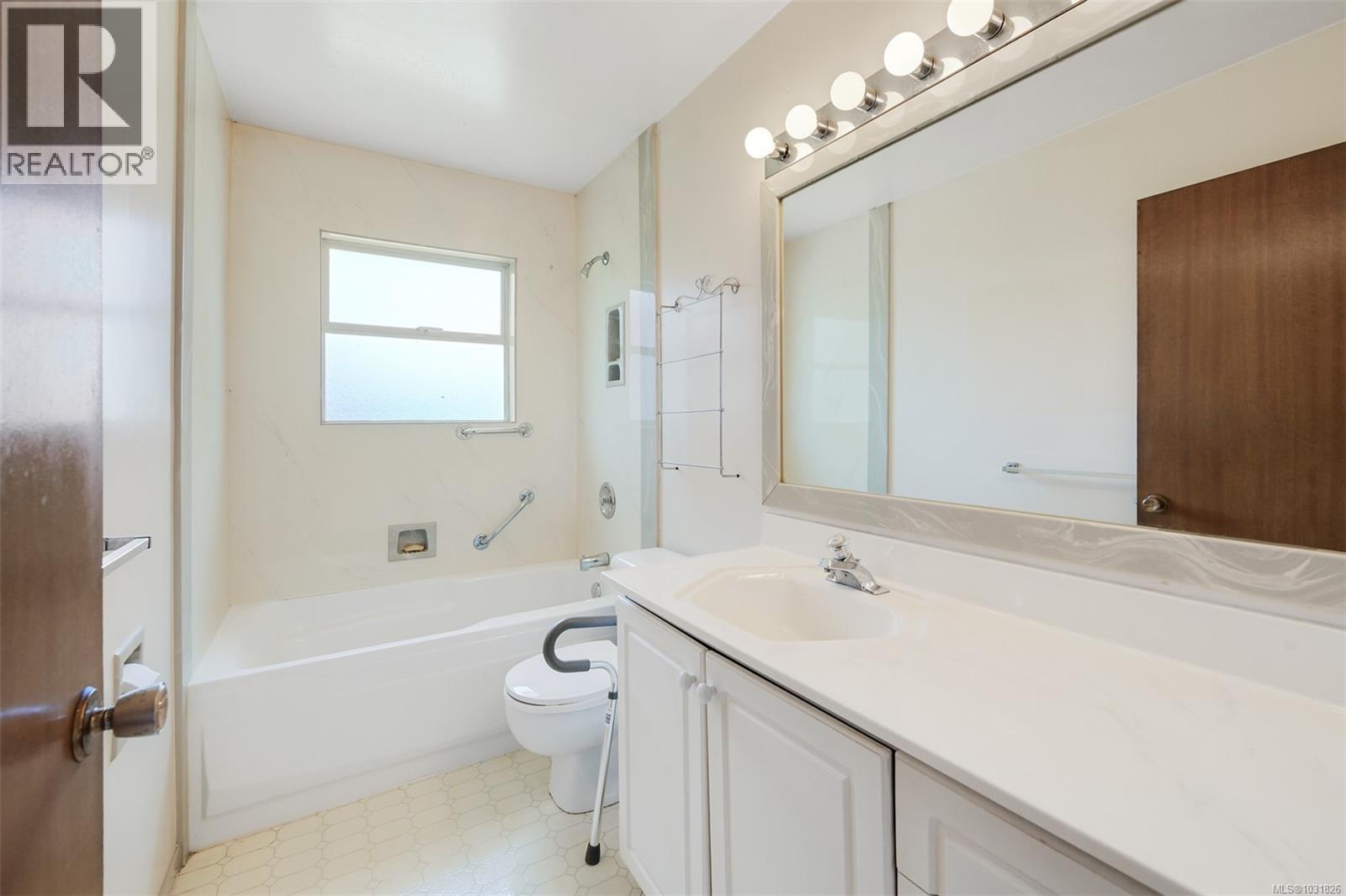 1809 Jade Pl, Saanich, British Columbia  V9P 3E5 - Photo 31 - 1031826
