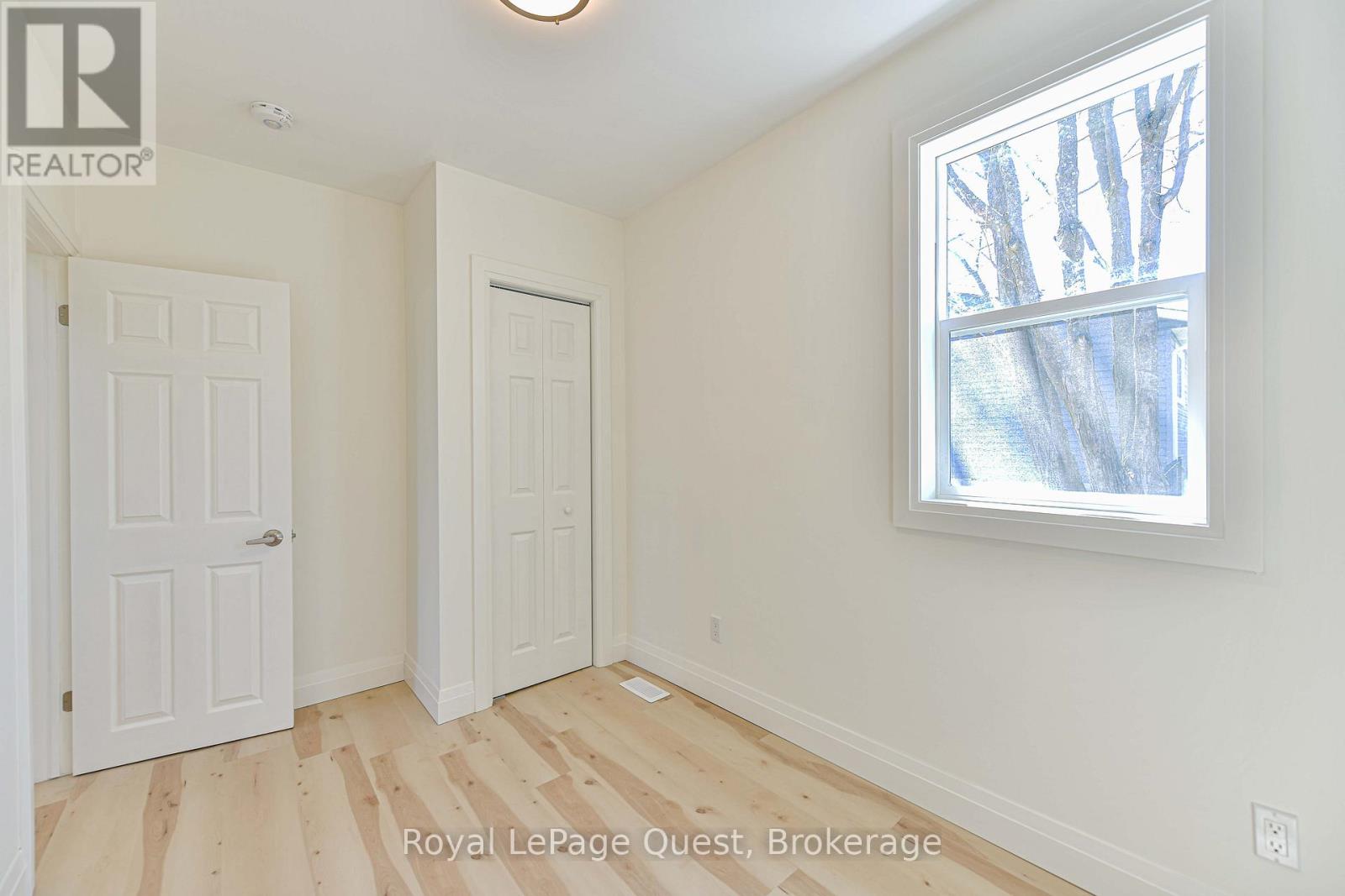 38 Adair Street, Orillia, Ontario  L3V 2X2 - Photo 14 - S13056062