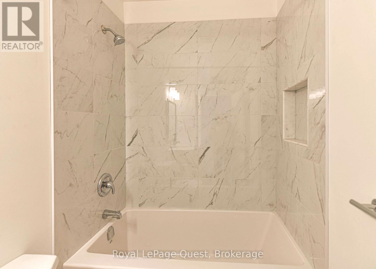 38 Adair Street, Orillia, Ontario  L3V 2X2 - Photo 17 - S13056062