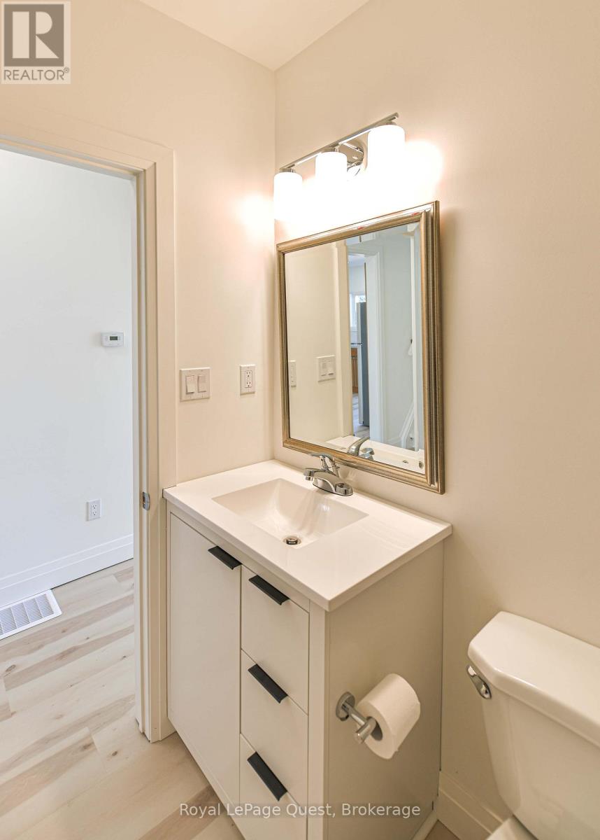 38 Adair Street, Orillia, Ontario  L3V 2X2 - Photo 18 - S13056062